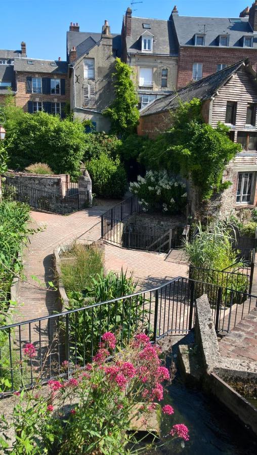 Le Louis Dort - Côte de Grâce Apartamento Équemauville Exterior foto